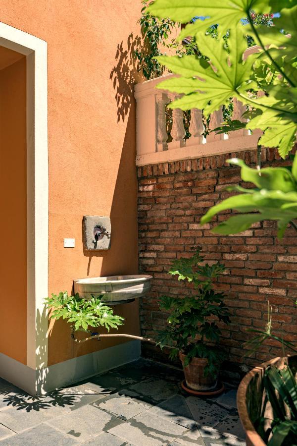 Residenza Di Prestigio In Riva Al Lago Marone Loft エクステリア 写真