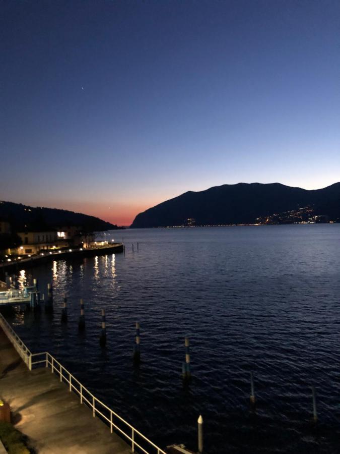 Residenza Di Prestigio In Riva Al Lago Marone Loft エクステリア 写真